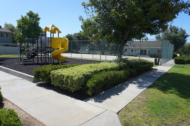 Photo - Nicely Upgraded 4 Bed 2.5 Bath Yorba Linda Townhome