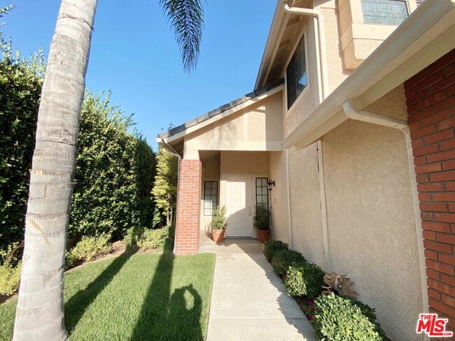 Photo - 3856 Cottonwood Grove Trail