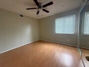 Photo - 16416 Rayen St