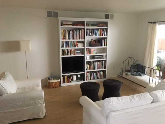 Building Photo - 266 S Madison Ave Unit 108