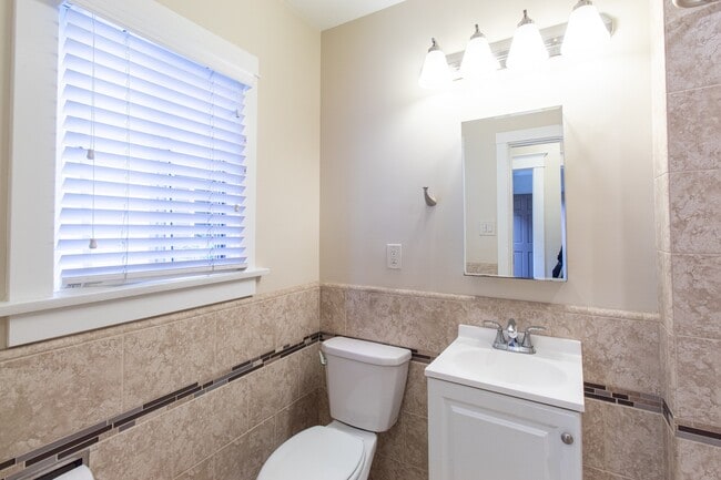 Photo - 1460 Gaviota Ave Unit 08