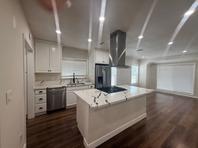 Photo - 3 bedroom home in a great neighborhood in Riverside