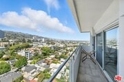 Photo - 838 N Doheny Dr House