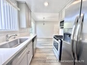 Photo - 752 Hayworth Ave Unit 20