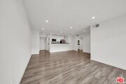 Photo - 7453 Haskell Ave Unit 7