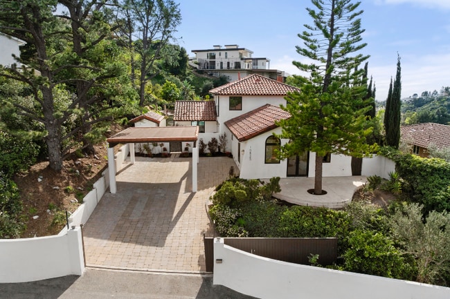 Photo - 10825 Savona Rd