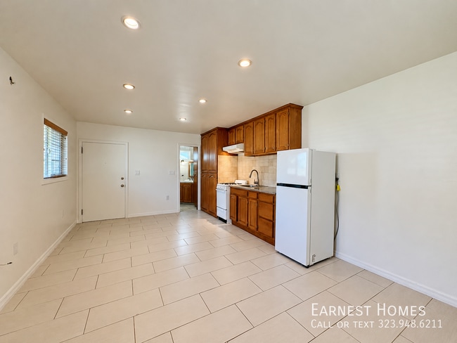 Photo - 6417 Elder St