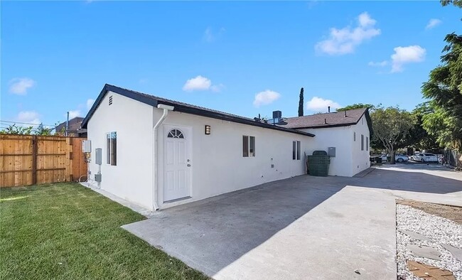 Photo - 13108 Mercer St Unit 13108