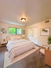 Photo - 632 University Dr