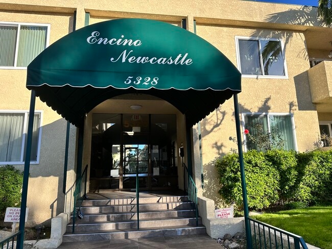 Photo - 5328 Newcastle Ave Unit 65