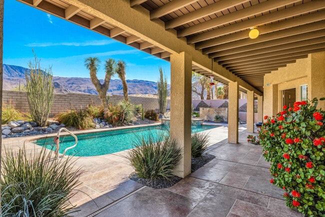 Photo - 54965 Avenida Vallejo