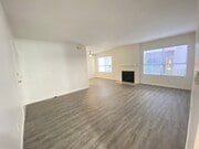 Photo - 3445 Mentone Ave