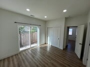 Photo - 449 Tognazzini Ave