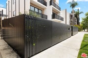 Photo - 5118 1/2 Laurel Canyon Blvd Condo