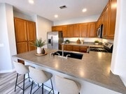 Photo - 4460 Brisbane Way