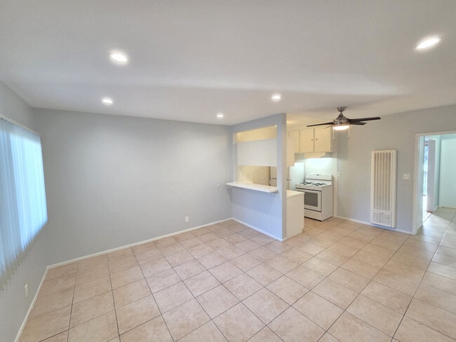 Photo - 4660 Kester Ave Unit 232