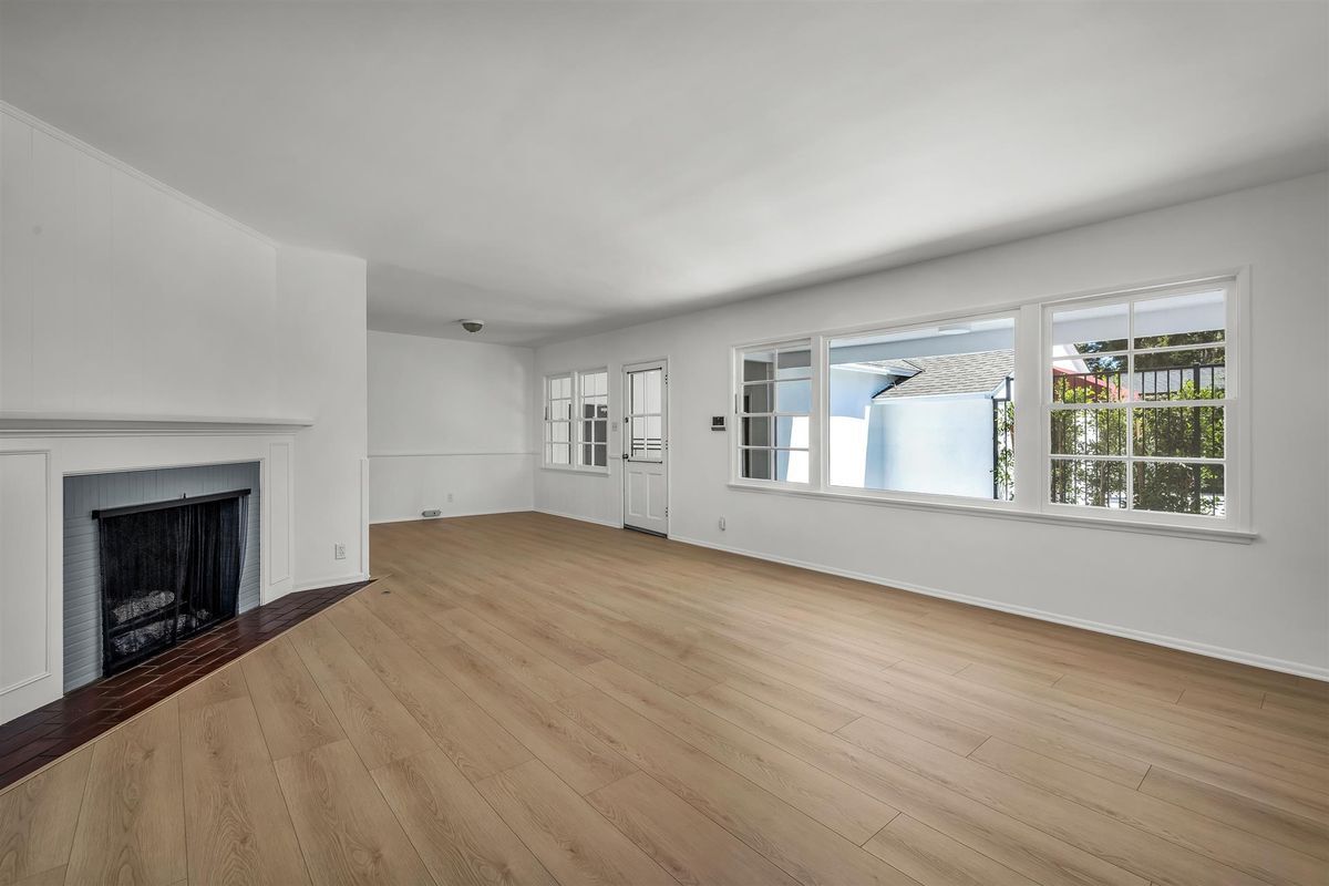 Photo - 315 26th St