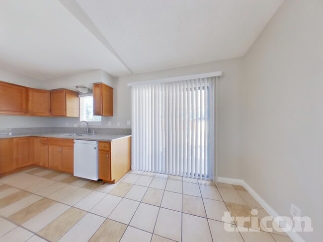 Photo - 37243 55th St E