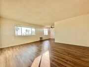 Photo - 1226 Larrabee St Unit 5