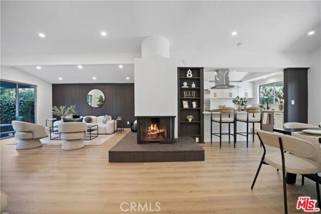 Building Photo - 18244 Jovan St