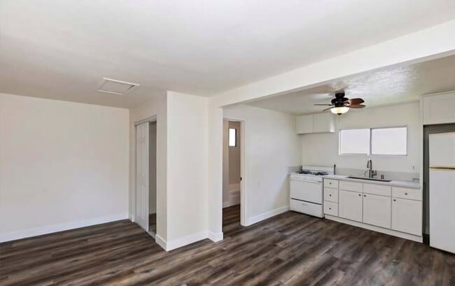 Photo - 4508 Edgewood Pl