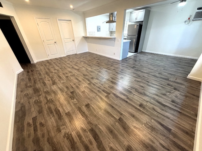 Photo - 1040 N Sierra Bonita Ave Unit 1