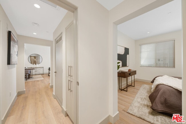 Photo - 130 S Sepulveda Blvd Unit 414