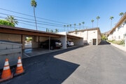 Parking Lot - Villa Nido