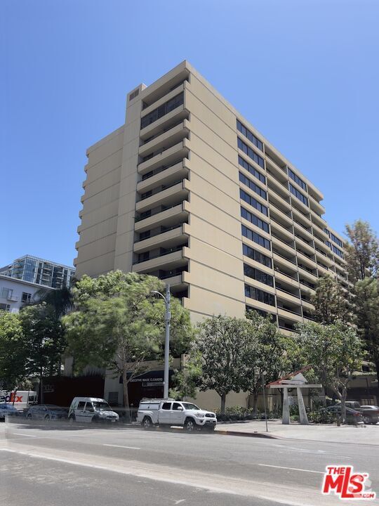 Building Photo - 600 W 9th St Unit 1103 Rental