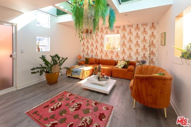 Photo - 6835 Pacific View Dr