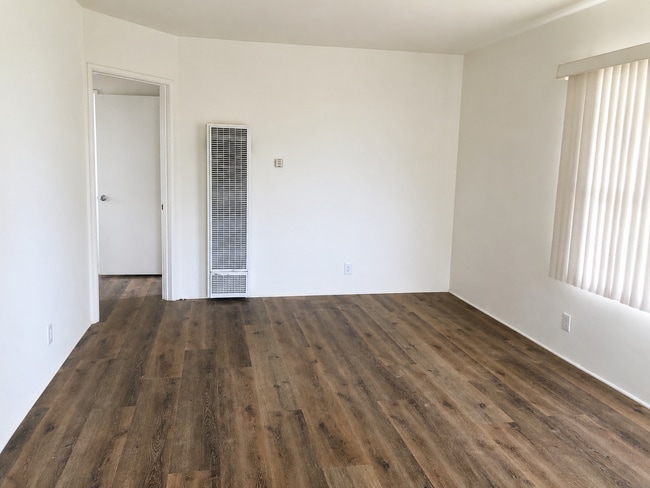 Photo - Ventura Duplex on Quiet Street Unit 1559