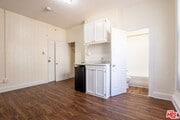 Photo - 729 S Union Ave Apartment Unit 207