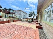 Photo - 25 9th St House