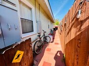 Photo - 5251 Auckland Ave