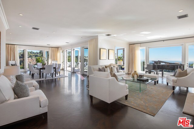 Photo - 980 Stradella Rd