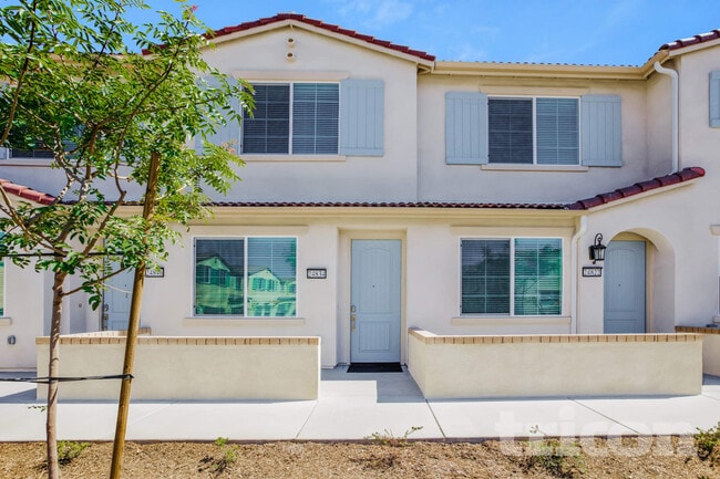 Building Photo - 24834 Padre Ct