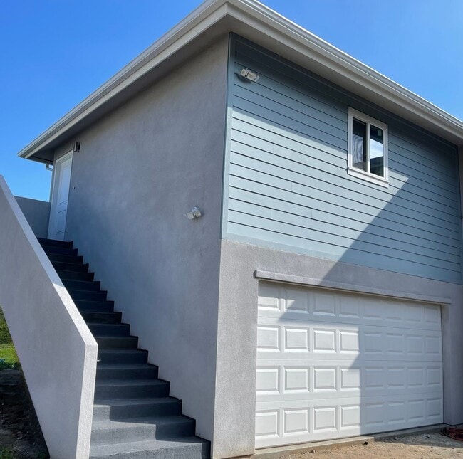 Photo - FOR RENT!!! Beautiful studio in National City FOR RENT!!!