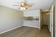 1BR, 1BA - 650SF - Living Room - Bay Breeze