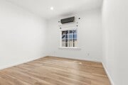 Photo - 3 Bedroom, 2 Bathroom apartment in a prime...