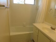 Photo - 1136 Larkspur Ln