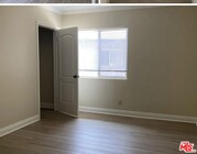 Photo - 567 S Wilton Pl Unit 4