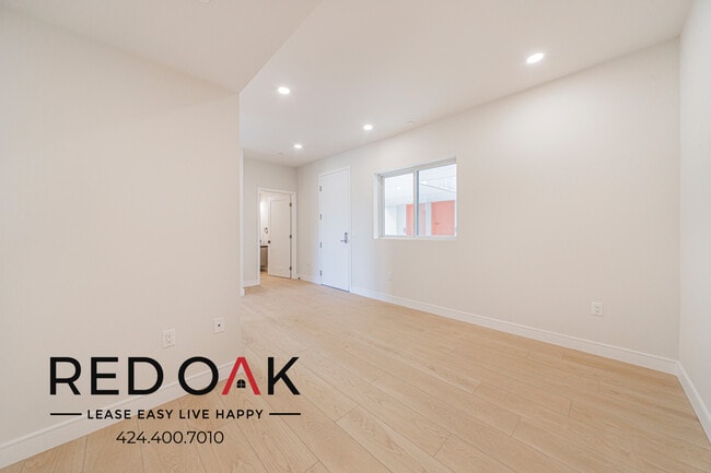 Photo - 5320 Cartwright Ave Unit 301