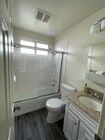 Bathroom - 1915 Ruhland Ave Unit Apt A