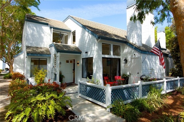 Building Photo - 631 Springbrook N