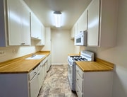 Photo - Charming 1-Bedroom Apartment Located in Va... Unit #3