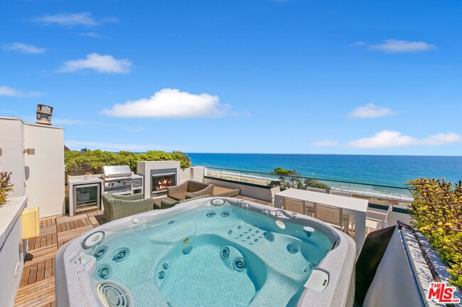 Photo - 22065 Pacific Coast Hwy Unit 1