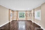 Photo - 1147 Centinela Ave House
