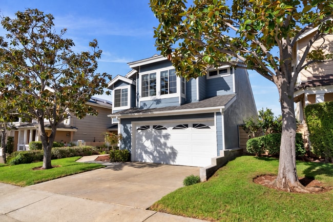 Building Photo - Centrally Located 3BD/2.5BA Home Available in West Clairemont!