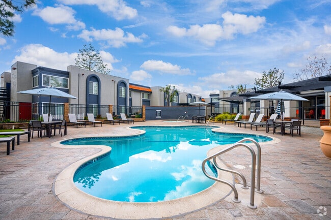 Sherwood Apartments - Sherwood Apartments
