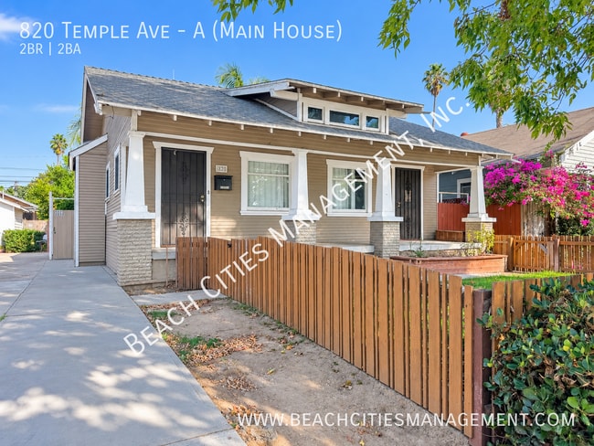 Building Photo - 820 Temple Ave Unit A (Main House)